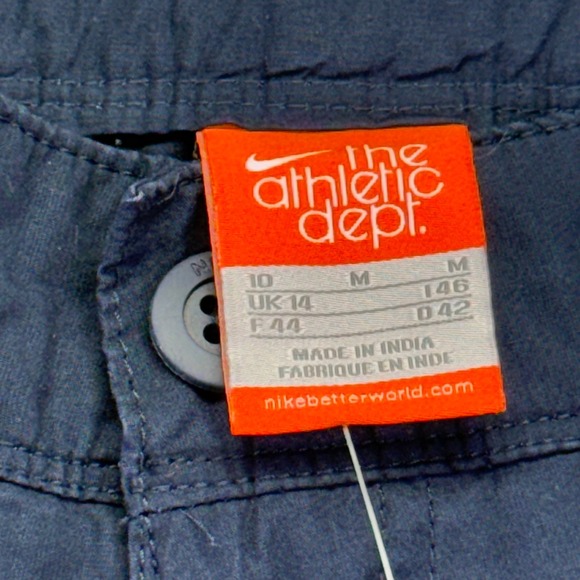 Nike Athletic‎ Dept. Women's Shorts Size 10 Dark Blue Casual Everyday - Picture 2 of 8